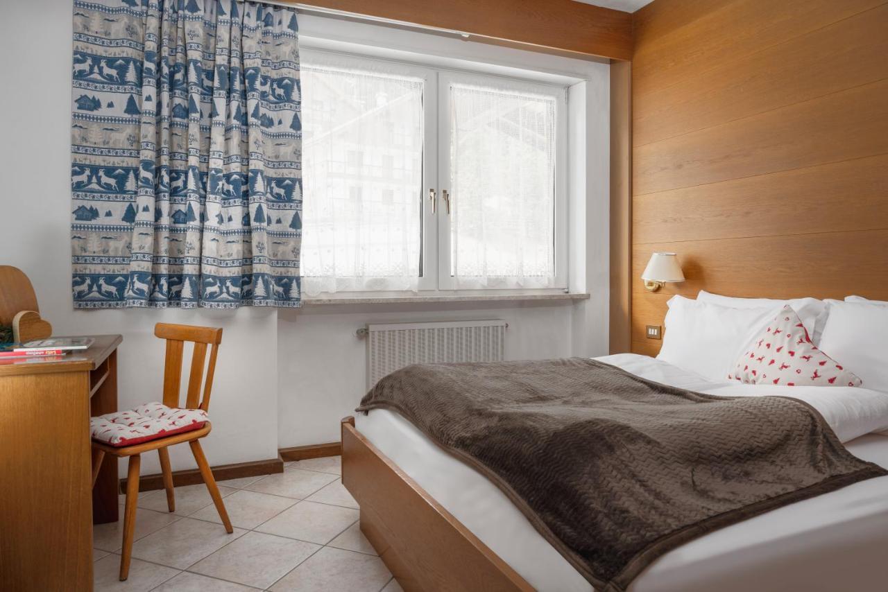 A. Paolo Apartments Vigo di Fassa Luaran gambar