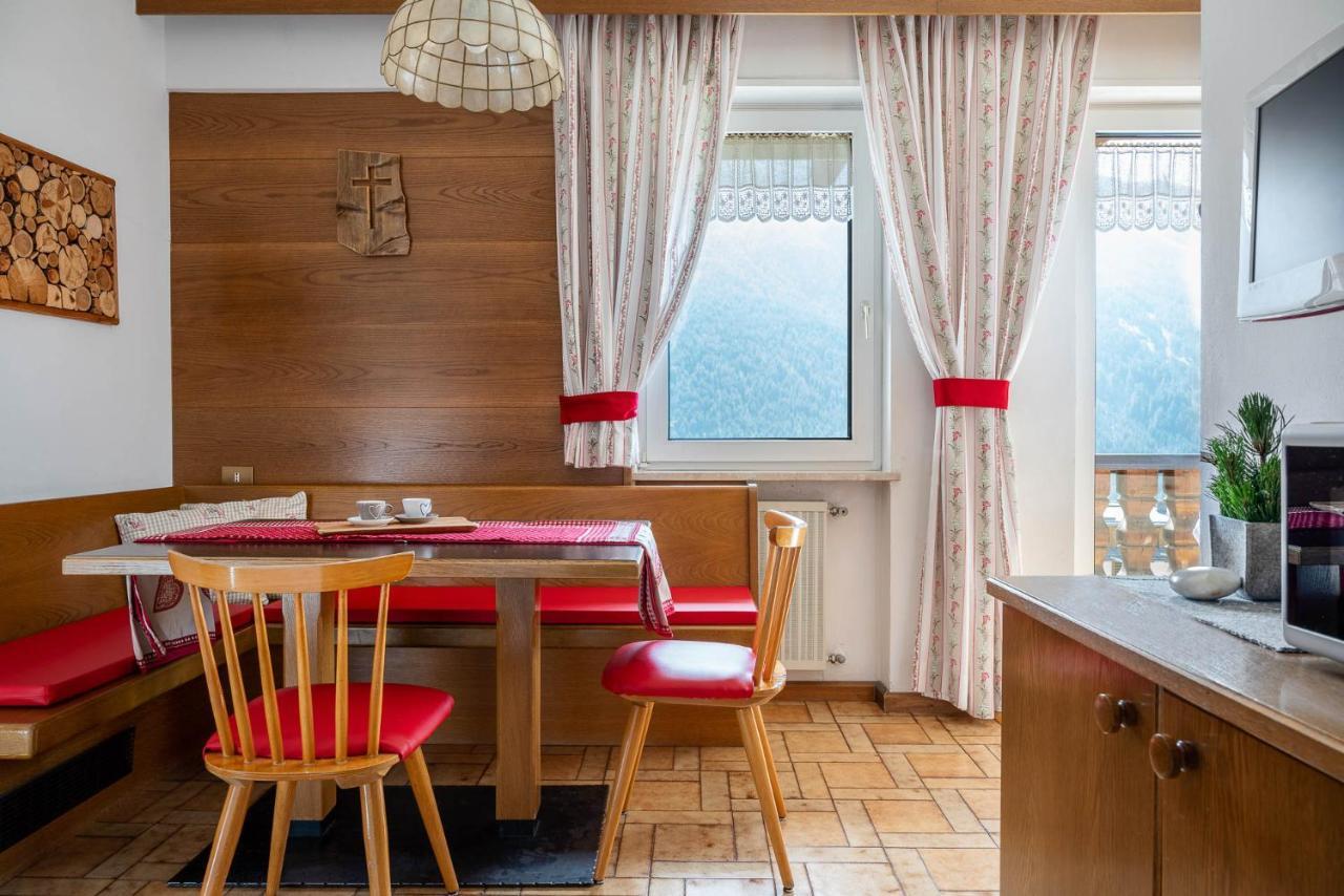 A. Paolo Apartments Vigo di Fassa Luaran gambar