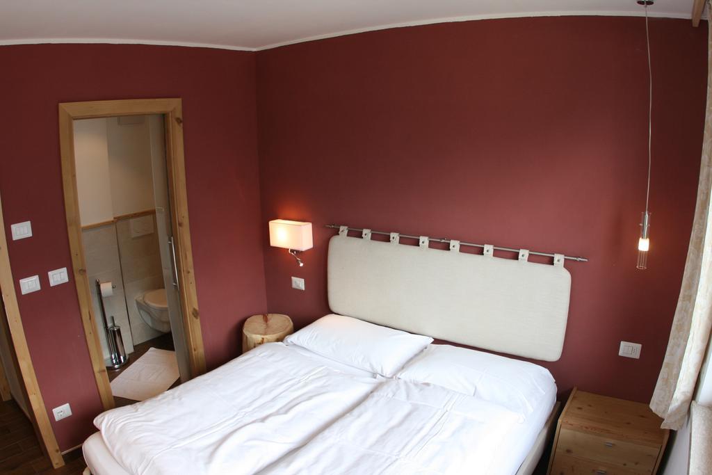 A. Paolo Apartments Vigo di Fassa Luaran gambar
