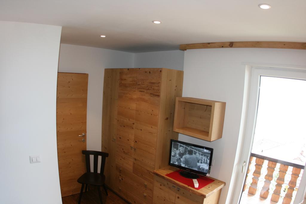 A. Paolo Apartments Vigo di Fassa Luaran gambar
