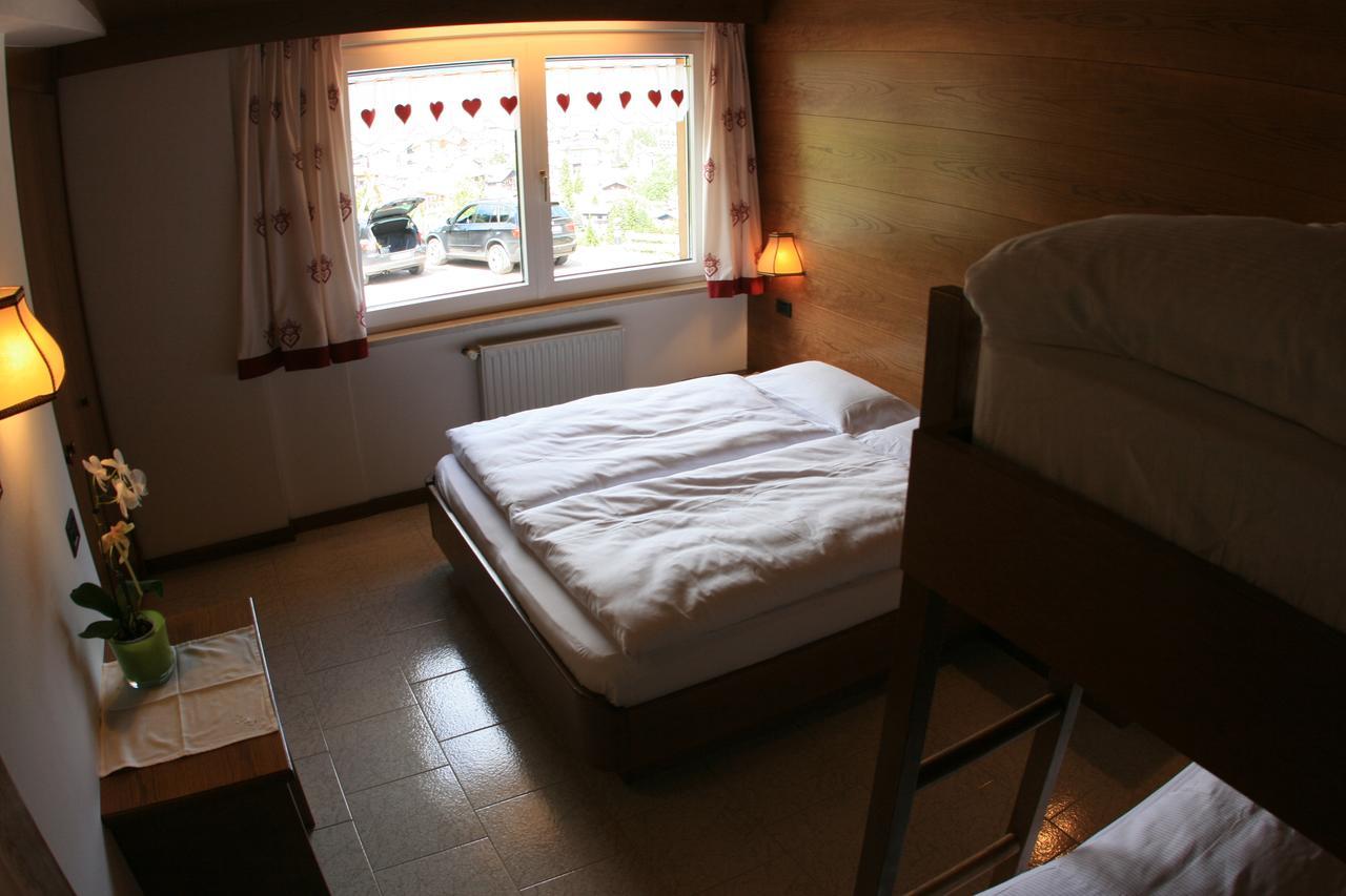 A. Paolo Apartments Vigo di Fassa Luaran gambar