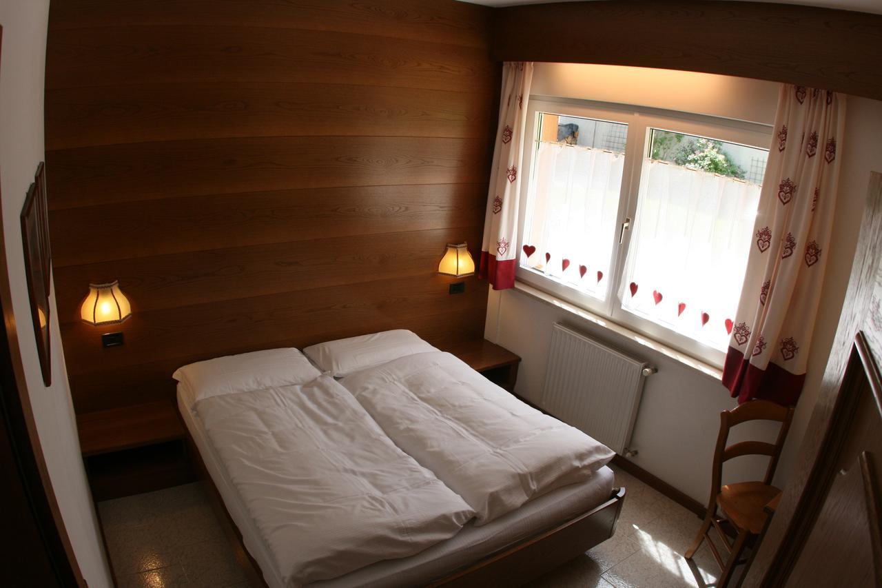 A. Paolo Apartments Vigo di Fassa Luaran gambar